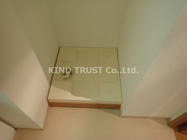 南森町プライマリーワンの設備|室内洗濯機置き場です