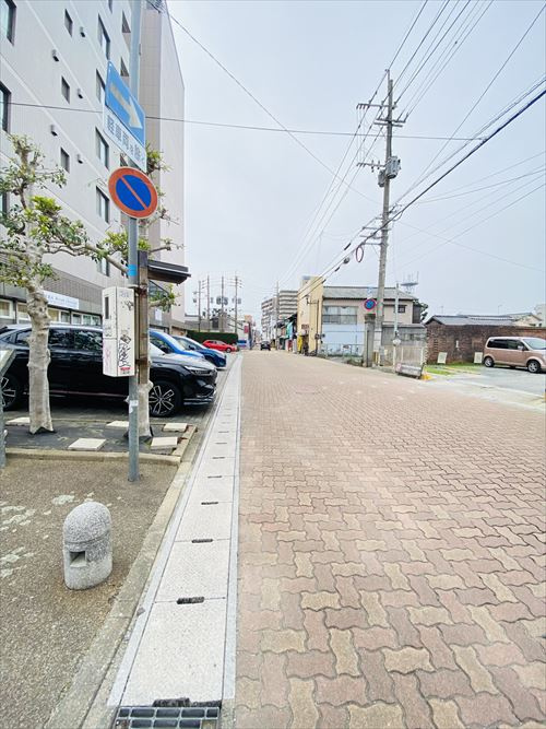 ダイヤモンドスクエア前原の周辺