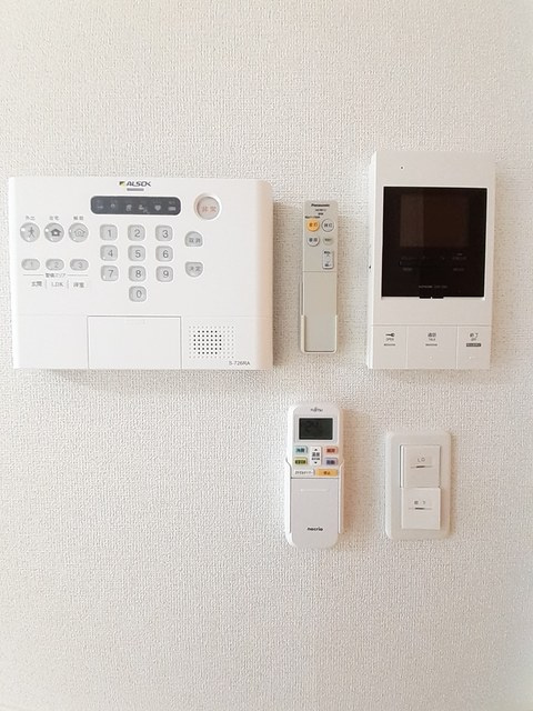 リシェス アンドロワのセキュリティ|☆ホームセキュリティ完備で安心！安全☆
