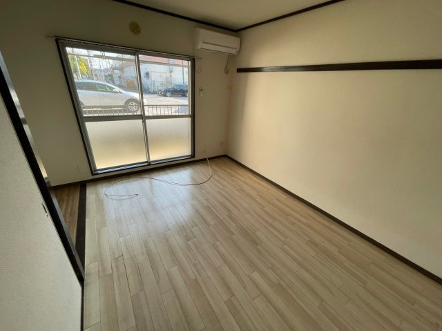 ルネッサンスハイムの居間・リビング