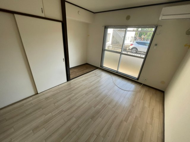 ルネッサンスハイムの居間・リビング