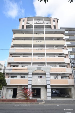 サンレムート江坂イースト　仲介手数料無料の外観