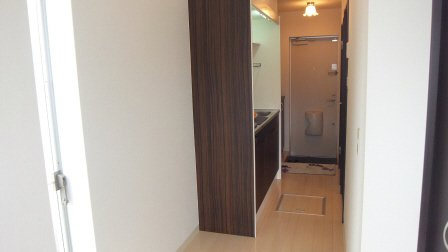 ＣＯＬＯＲ若宮|キッチンと居室を分けられるワンルームです。