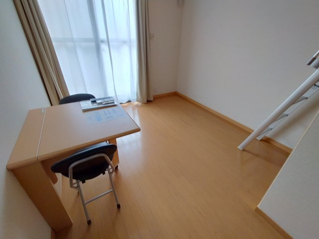  | レオパレスきずり