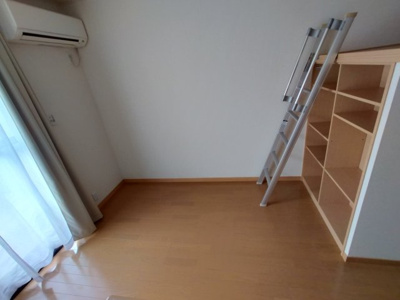  | レオパレスきずり