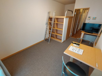 【居間・リビング】 | レオパレスきずり