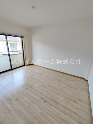 【居間・リビング】 | シティ・ナカヤマB棟