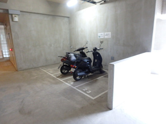 【その他共用部分】 | バイク置き場　