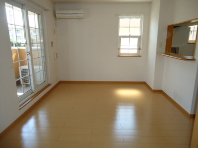 【居間・リビング】 | トライアンフ マリンタウンB