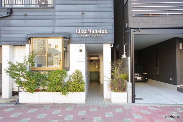 ライラックマンション　仲介手数料無料のエントランス