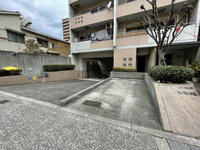 【エントランス】 | ベルデフラッツ真田山公園