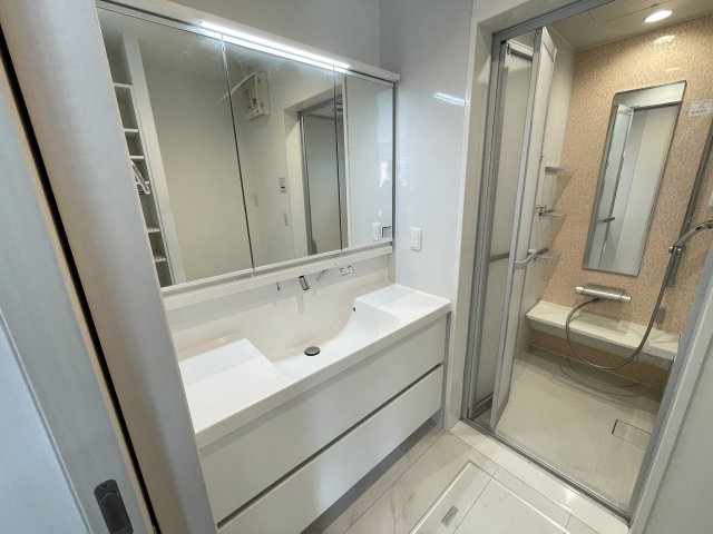 はついし東館の独立洗面台