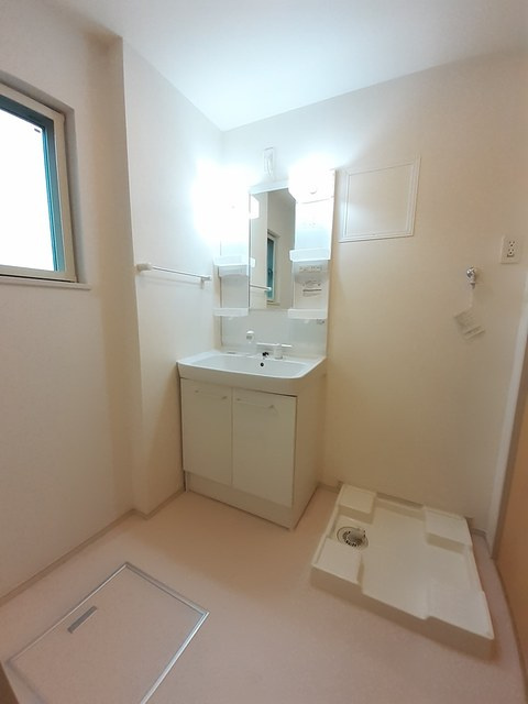 Ｓｏｕｔｈ　Ｗａｖｅの独立洗面台