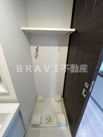 レジュールアッシュ上町台　BRAVI不動産の洗面所|【レジュールアッシュ上町台】スペースが確保できる洗面所です