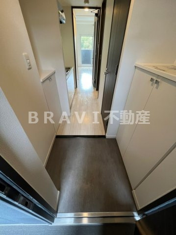 レジュールアッシュ上町台　BRAVI不動産の玄関|【レジュールアッシュ上町台】毎日通る玄関はこちらです