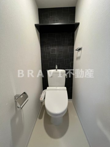 レジュールアッシュ上町台　BRAVI不動産のトイレ|【レジュールアッシュ上町台】清潔感のあるトイレです
