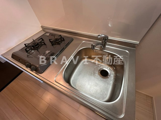 レジュールアッシュ上町台　BRAVI不動産のキッチン|【レジュールアッシュ上町台】キッチンでお料理をお楽しみください