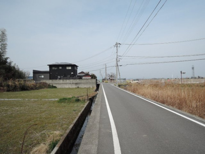 【前面道路含む現地写真】 | 売地　和田