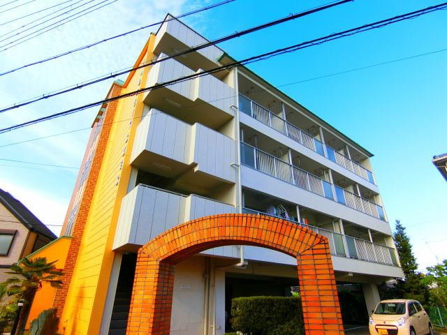山本レンターマンション