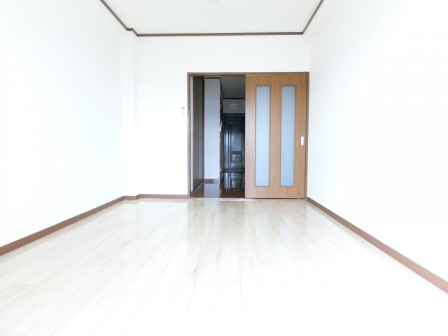 山本レンターマンションの寝室