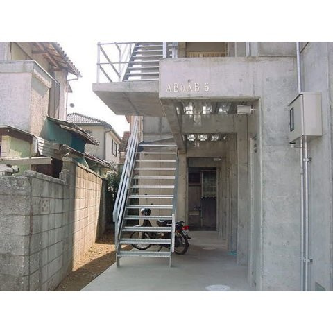 ＣＡＳＡ　ＯＫＵＮＩＳＨＩのエントランス
