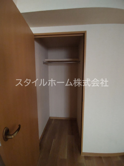 【収納】 | ヴァンクレールONE | 別部屋写真です。