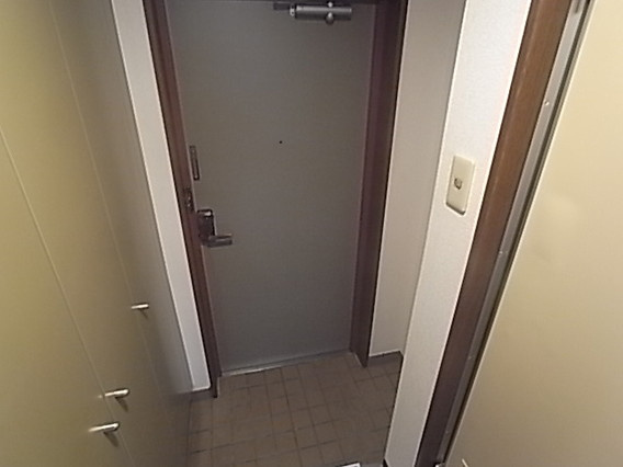 ロマネスク六甲第２の玄関