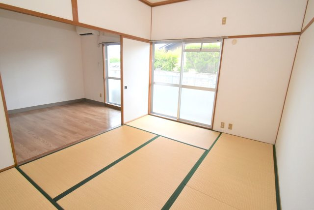 【居間・リビング】 | コーポラスアシカ