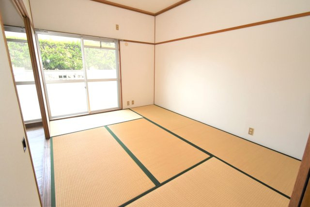 【和室】 | コーポラスアシカ