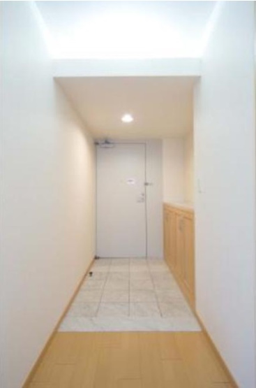 【玄関】 | リバー＆タワー