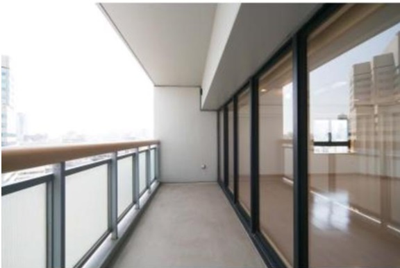 【バルコニー】 | リバー＆タワー