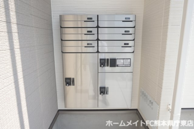 熊本市中央区九品寺４丁目のアパートのエントランス|写真は同施工会社の類似物件となります。