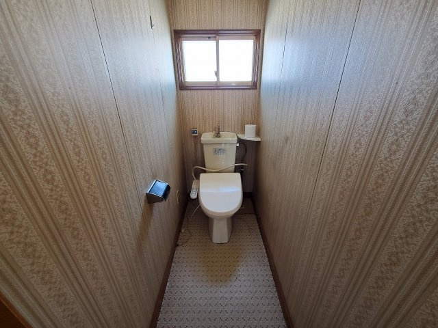 網走市字山里１８７番地３　平屋建中古売家のトイレ