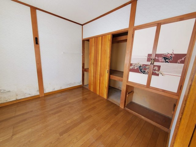 網走市字山里１８７番地３　平屋建中古売家の洋室