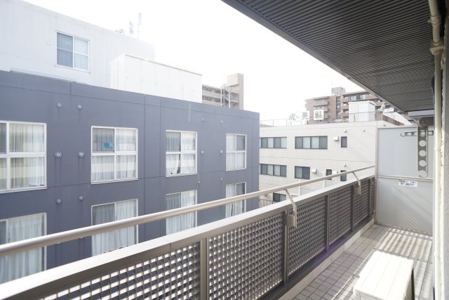 ドミール西船の洗面所|洗面台