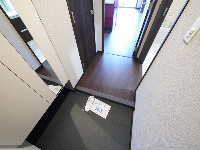 LA RIVIERE OKAMOTOⅡの玄関