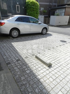 【駐車場】 | 駐車場があるので、車を買う予定の方も安心です