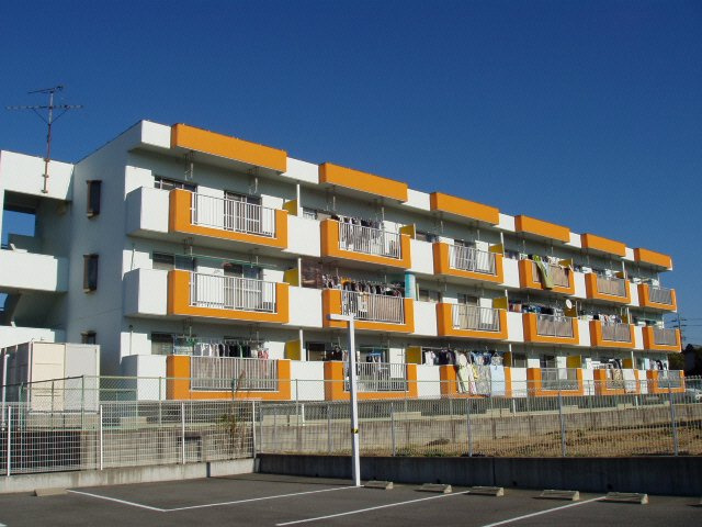 オレンジハイツの外観