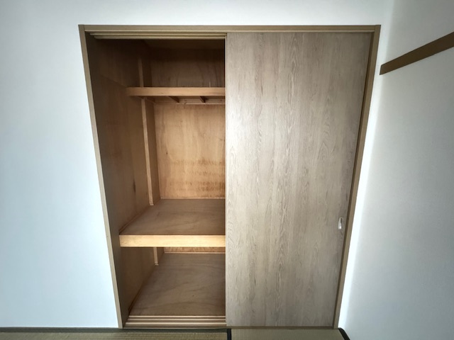 アーバンハイツ3の収納|同物件別部屋写真イメージ