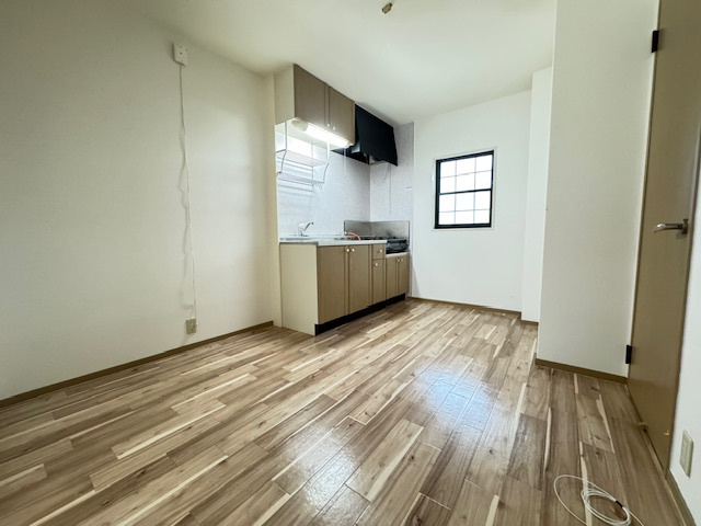 アーバンハイツ3の居間・リビング|同物件別部屋写真イメージ