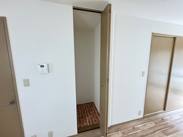 アーバンハイツ3の収納|同物件別部屋写真イメージ