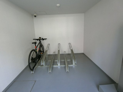 【ロビー】 | AZEST堀切菖蒲園Ⅲ | 駐輪場