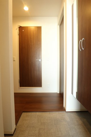 アンティークショコラ3番館の玄関