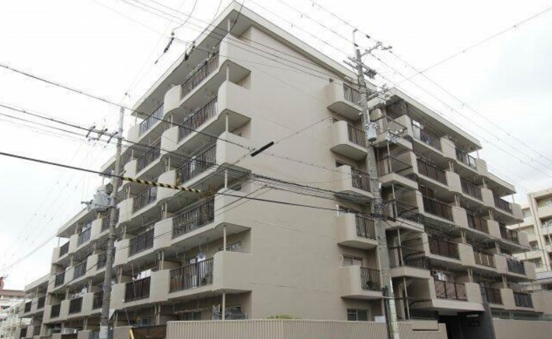 豊中市寺内２丁目の中古マンションの外観
