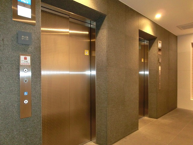COMFORIA浅草橋の設備|エレベーター２台で混雑解消です