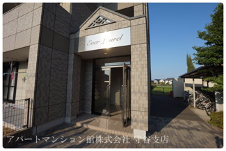 【エントランス】