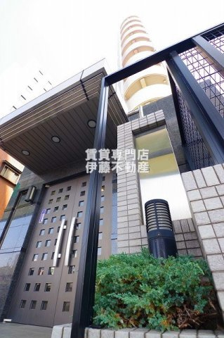 ラドーニ清水の外観