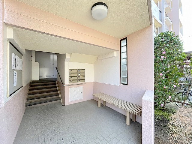 フレーシェルきよみ野6号棟のエントランス|共有部分です。