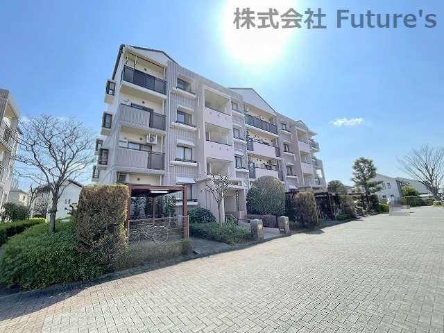 フレーシェルきよみ野6号棟の外観|南向き・角部屋・陽当たり良好！