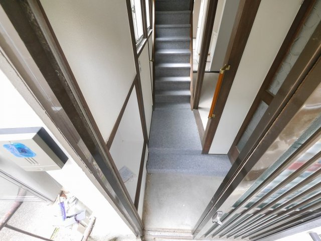 長田区檜川町3-3-29戸建の玄関